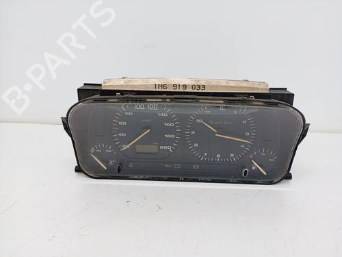 Used Instrument cluster VW GOLF III (1H1) 1.4 (60 hp) 32869569