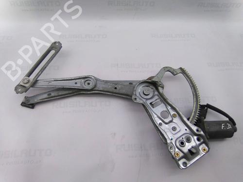 Used Front right window mechanism MERCEDES-BENZ C-CLASS (W202) C 200 D (202.120) (75 hp) 19819181