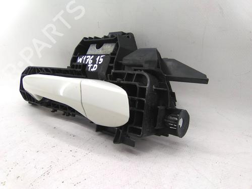 Rear right exterior door handle MERCEDES-BENZ A-CLASS (W176) A 180 CDI (176.000) | BP21866849C130