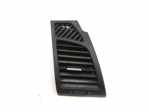 Used Air vent BMW 1 (E87) 118 d (122 hp) 19818568