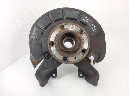 Used Right front steering knuckle VW POLO IV (9N_, 9A_) 1.2 12V (69 hp) 32787596