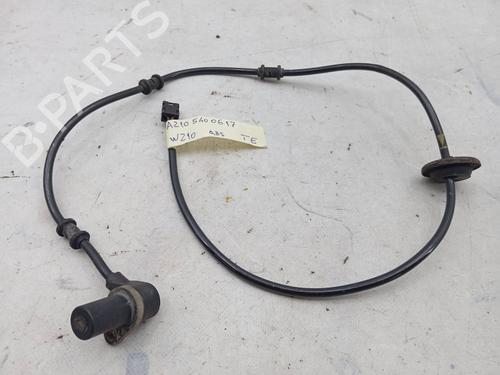 Used Electronic module MERCEDES-BENZ E-CLASS (W210) E 220 D (210.004) (95 hp) 31256523