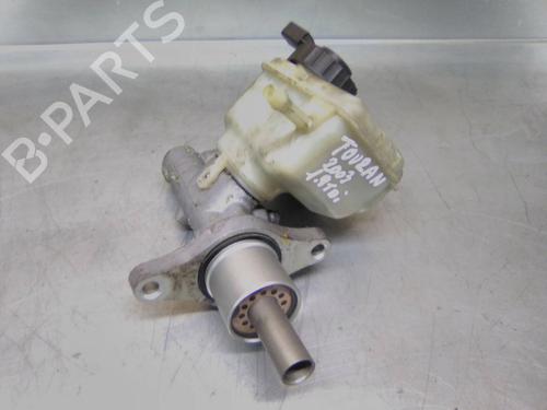 Used Brake master cylinder VW TOURAN (1T1, 1T2) 1.9 TDI (100 hp) 19849275
