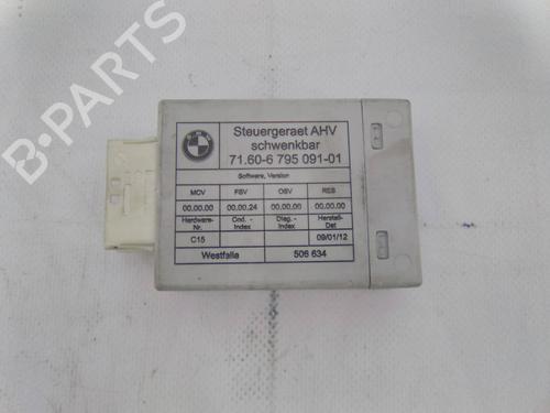 Used Electronic module BMW 3 Touring (E91) 320 d (150 hp) 22961135
