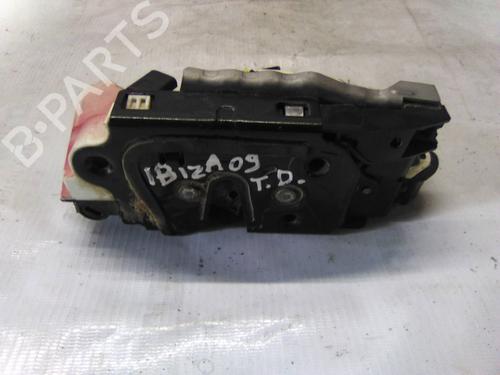Front right lock SEAT IBIZA IV (6J5, 6P1) 1.2 TDI | BP19832795C97 