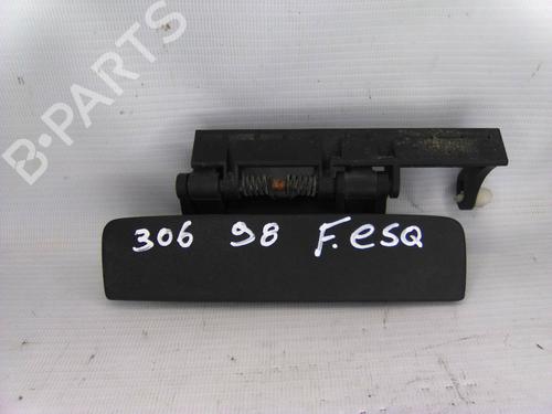 Used Front left exterior door handle PEUGEOT 306 Break (7E, N3, N5) 1.9 TD (90 hp) 19847482