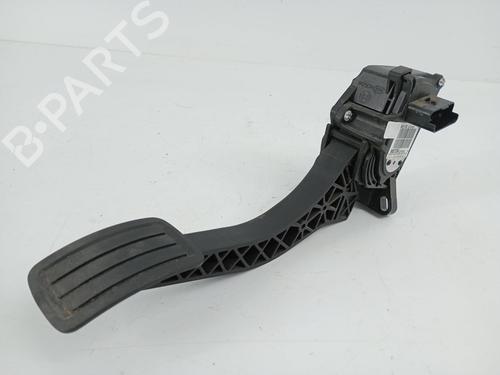 Pedal PEUGEOT 308 II (LB_, LP_, LW_, LH_, L3_) 1.6 HDi (92 hp) 31590977