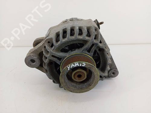 Used Alternator Alternator TOYOTA YARIS (_P1_) 1.0 (SCP10_, SCP10R) (68 hp) 33960940 33960940