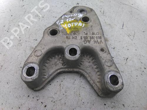 Used Engine mount VW POLO (9N_, 9A_) 1.2 12V (64 hp) 19830311