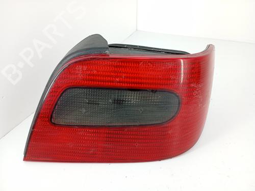 Used Right taillight CITROËN XSARA (N1) 1.4 i (75 hp) 31282850