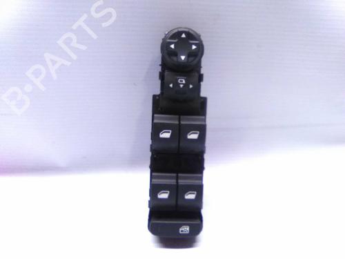 Used Switch Switch PEUGEOT 308 II (LB_, LP_, LW_, LH_, L3_) 1.6 HDi (92 hp) 19870496 19870496