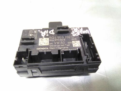Used Electronic module VW GOLF VI (5K1) 1.6 TDI (90 hp) 19854473