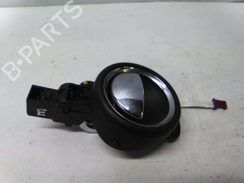 Used Front left exterior door handle MINI MINI (R56) Cooper D (109 hp) 19871694