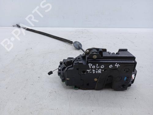Used Rear right lock VW POLO IV (9N_, 9A_) 1.2 12V (64 hp) 30487842