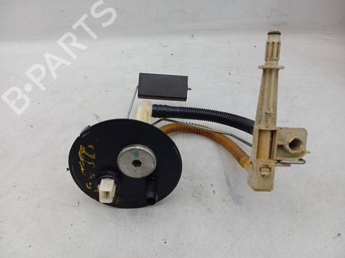 Used Fuel pump MERCEDES-BENZ C-CLASS (W202) C 220 D (202.121) (95 hp) 31256282