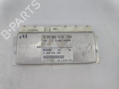 Used ABS pump MERCEDES-BENZ E-CLASS (W210) E 220 CDI (210.006) (143 hp) 19843656