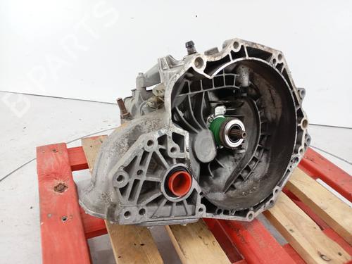 Used Gearbox OPEL ASTRA G Estate (T98) 1.7 TD (F35) (68 hp) 32390542