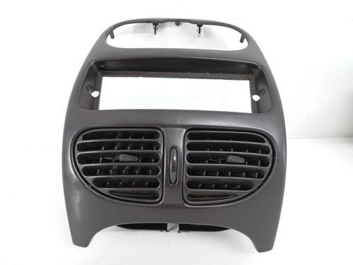 Luftventilen PEUGEOT 206 Hatchback (2A/C) 1.9 D (69 hp) 31864801