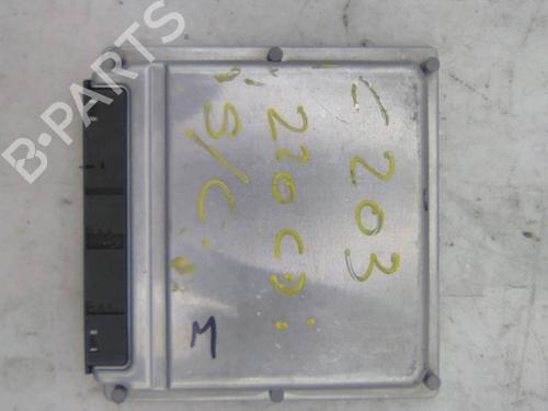 Engine control unit (ECU) MERCEDES-BENZ C-CLASS (W203) C 220 CDI (203.006) | BP19843485M57 
