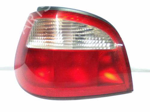 Used Left taillight RENAULT MEGANE I (BA0/1_) 1.4 16V (BA0D, BA1H, BA0W, BA10) (95 hp) 19847437