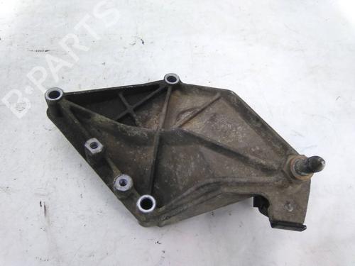 Used Gearbox mount RENAULT LAGUNA I Grandtour (K56_) 1.8 (K56Z) (94 hp) 19829146