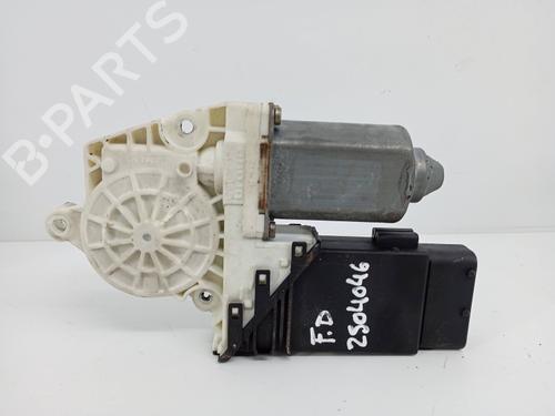 Alzacristallo anteriore destro VW GOLF IV (1J1) 1.9 TDI (90 hp) 32390613