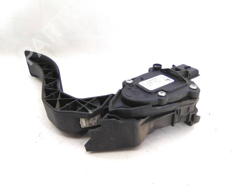 Pedal RENAULT CLIO IV (BH_) 1.5 dCi (BHMW) | BP24927342I4 