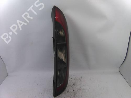 Używane Lampa tylna prawa OPEL CORSA C (X01) 1.2 (F08, F68) (75 hp) 19827036