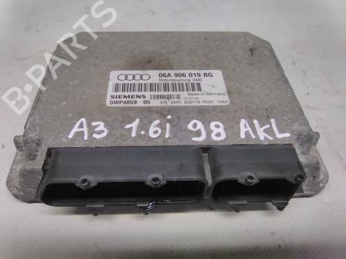 Used Engine control unit (ECU) AUDI A3 (8L1) 1.6 (101 hp) 19858317