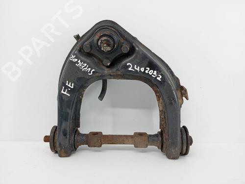 Brazo suspension delantero izquierdo MITSUBISHI PAJERO II (V3_W, V2_W, V4_W, V5_W) 2.5 TD 4WD (V24W) (99 hp) 31818451