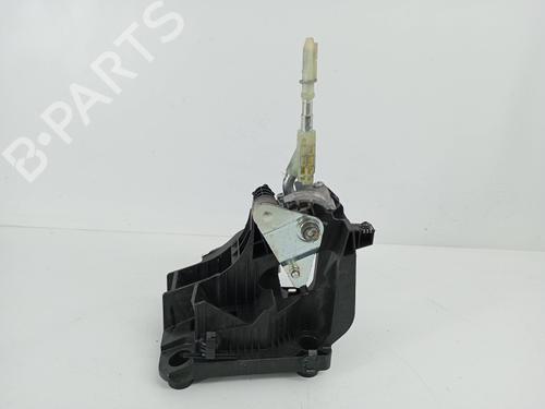 Leva del cambio PEUGEOT 308 SW I Estate Van (4E_) 1.6 HDi (90 hp) 31932091