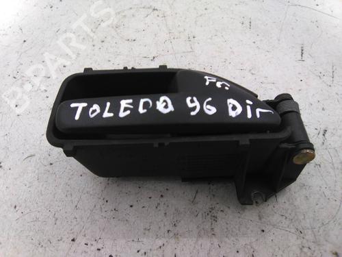 Used Front right exterior door handle SEAT TOLEDO I (1L2) 1.9 TDI (90 hp) 19813705