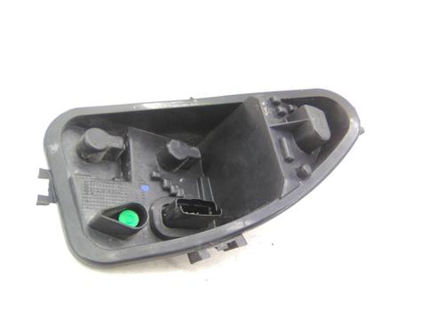 Used Lamp holder RENAULT CLIO III Grandtour (KR0/1_) 1.2 16V (KR0E) (78 hp) 25126858