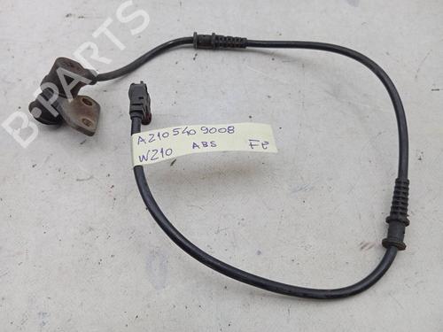 Used Electronic module MERCEDES-BENZ E-CLASS (W210) E 220 D (210.004) (95 hp) 31256468