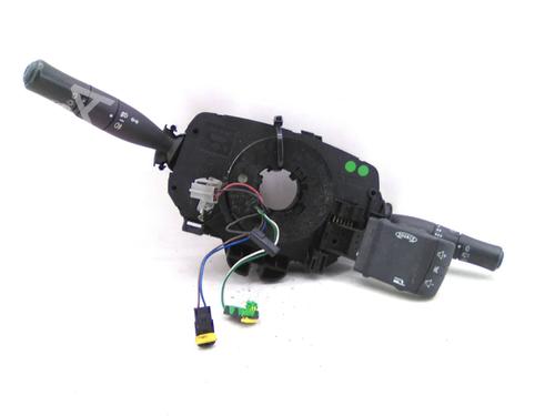 Używane Przełącznik RENAULT MEGANE II (BM0/1_, CM0/1_) 1.5 dCi (BM0F, BM0T, BM2B, CM0F, CM0T) (82 hp) 28384238