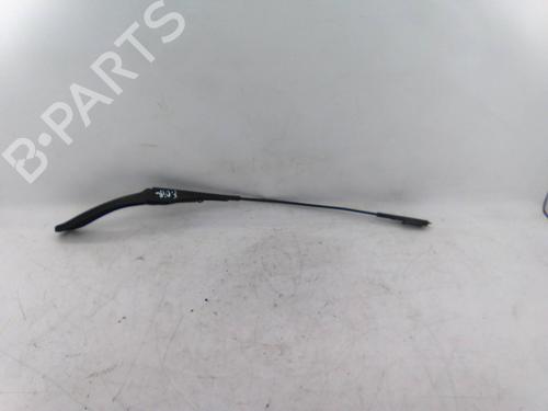 Used Front windshield wiper arm BMW 3 (F30, F80) 320 d (163 hp) 19843066