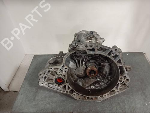 Used Gearbox OPEL CORSA C (X01) 1.3 CDTI (F08, F68) (70 hp) 28421311