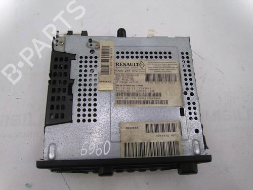 Radio RENAULT CLIO II (BB_, CB_) 1.2 (BB0A, BB0F, BB10, BB1K, BB28, BB2D, BB2H, CB0A,... | BP19815949E6 