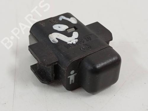 Used Switch MERCEDES-BENZ C-CLASS (W202) C 220 D (202.121) (95 hp) 32390774