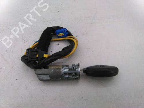 Used Ignition barrel CITROËN XSARA (N1) 1.6 16V (109 hp) 19847316
