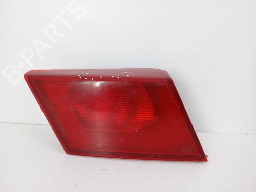 Højre baglygte bagklap MITSUBISHI LANCER VI (CJ_, CP_, CK_) 1.3 12V (CK1A) (75 hp) 31814258