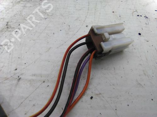 Left mirror VOLVO V40 Estate (645) 1.9 DI | BP19828542C26