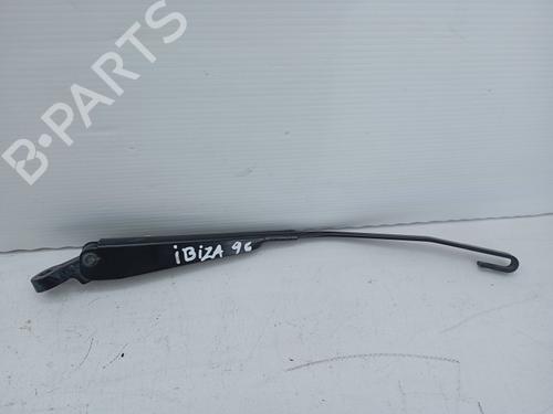 Used Rear windshield wiper arm SEAT IBIZA II (6K1) 1.4 i (60 hp) 22958496