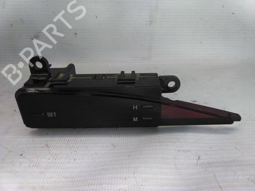 Used Display monitor TOYOTA COROLLA Compact (_E9_) 1.8 D (CE90) (64 hp) 19844607