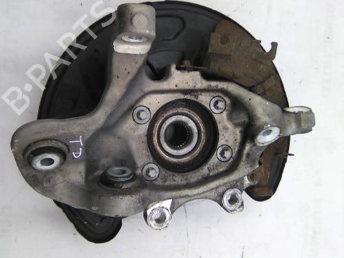 Used Right rear steering knuckle MERCEDES-BENZ C-CLASS T-Model (S205) C 220 BlueTEC / d (205.204) (170 hp) 19826376