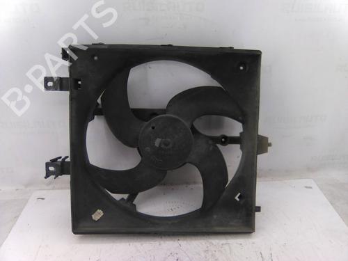 Used Radiator fan NISSAN PRIMERA Traveller (WP11) 2.0 16V (140 hp) 19876137