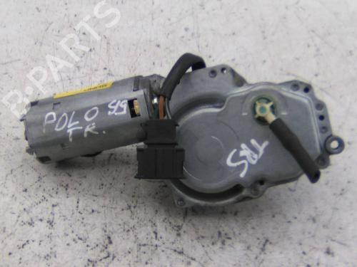 Used Rear wiper motor VW POLO III (6N1) 100 1.4 16V (100 hp) 19859153