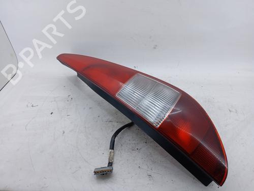 Used Right taillight FORD MONDEO III Turnier (BWY) 2.0 16V TDDi / TDCi (115 hp) 23553558
