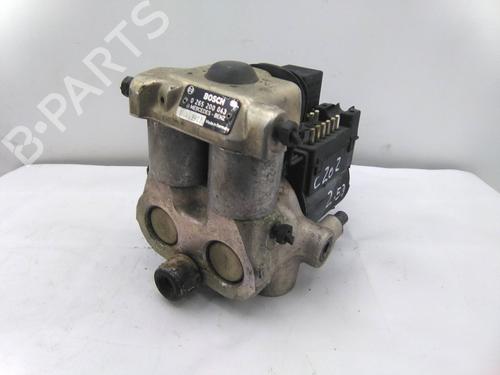 Used ABS pump MERCEDES-BENZ C-CLASS (W202) C 250 D (202.125) (113 hp) 19843968