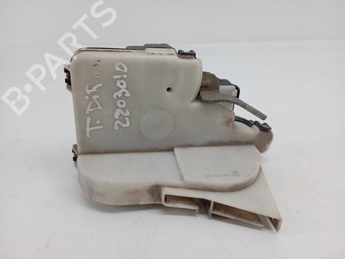 Used Rear right lock VW GOLF III (1H1) 1.4 (60 hp) 32484871